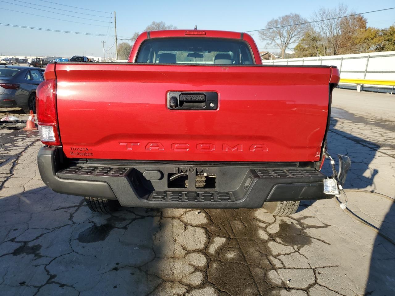 2016 TOYOTA TACOMA
