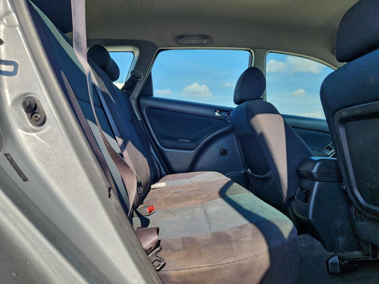 2005 TOYOTA COROLLA