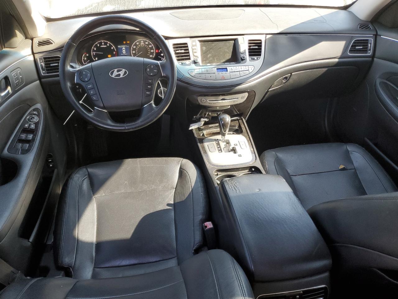 2012 HYUNDAI GENESIS