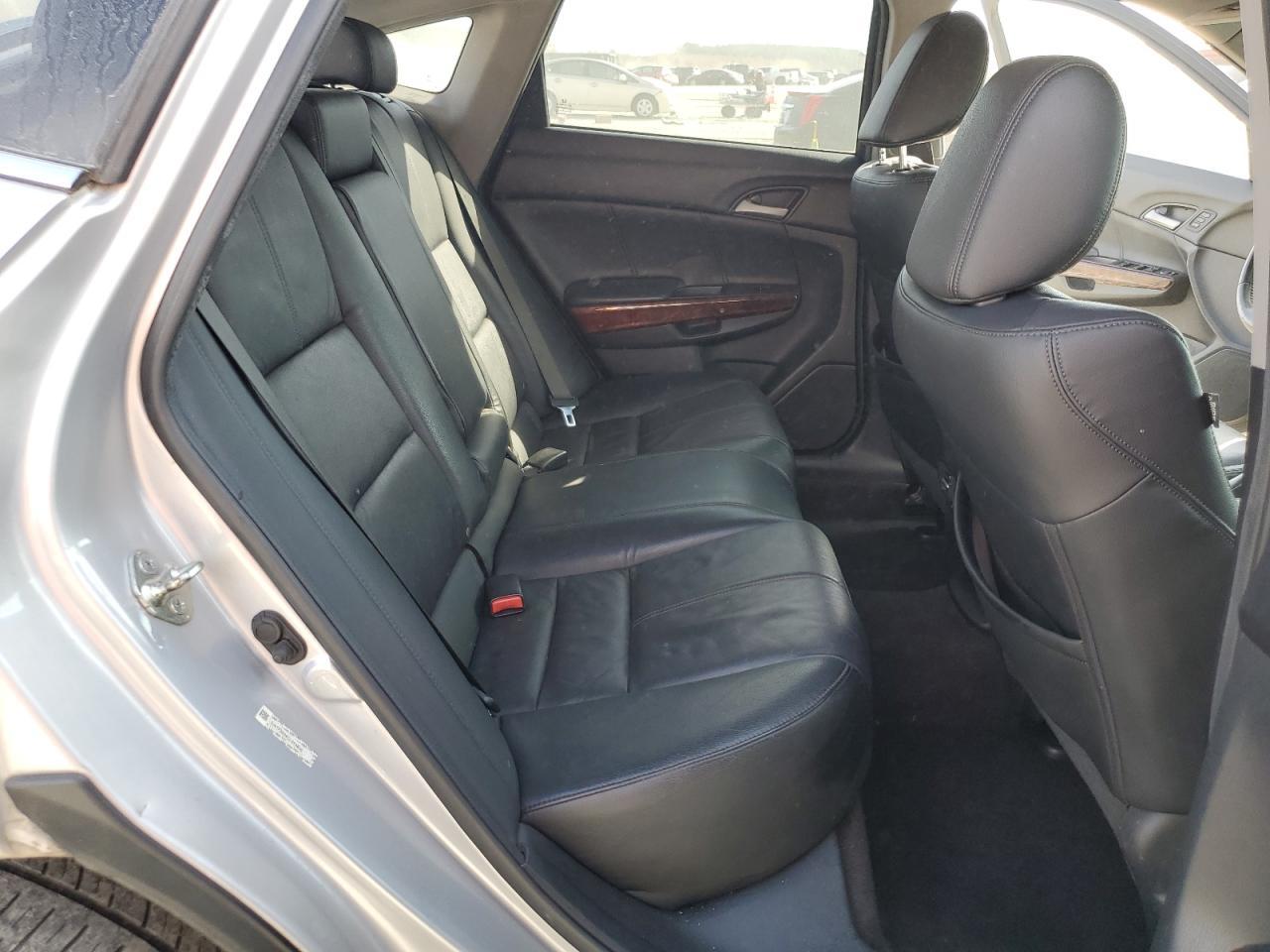 2012 HONDA Crosstour