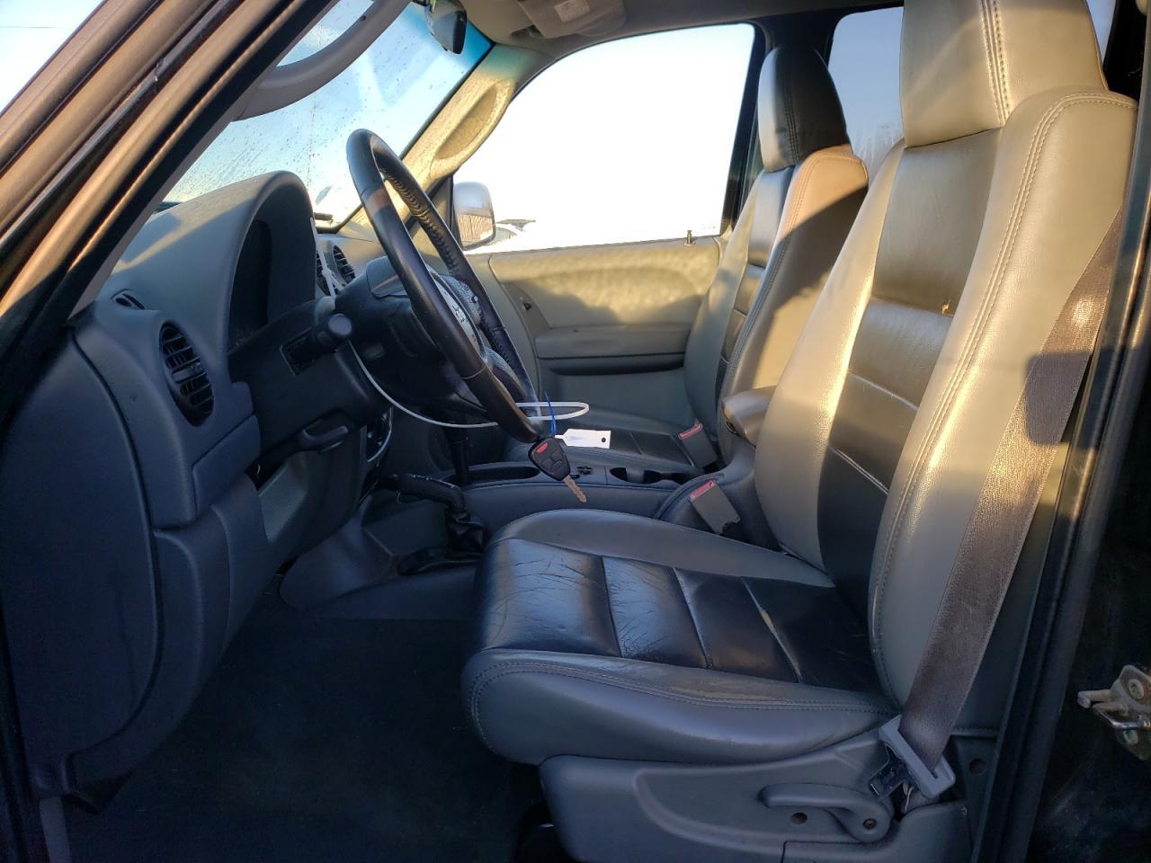 2006 JEEP Liberty