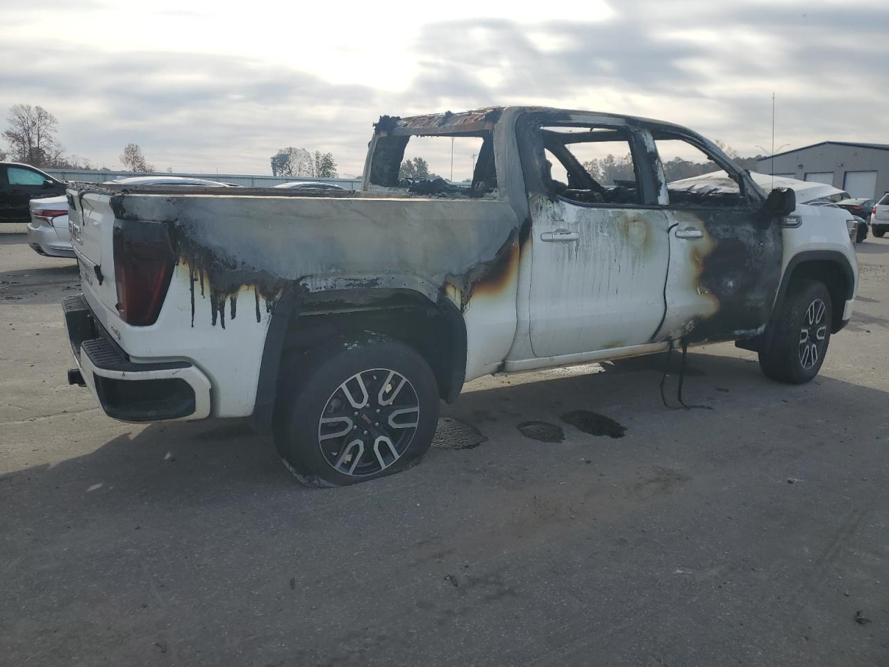 2025 GMC Sierra