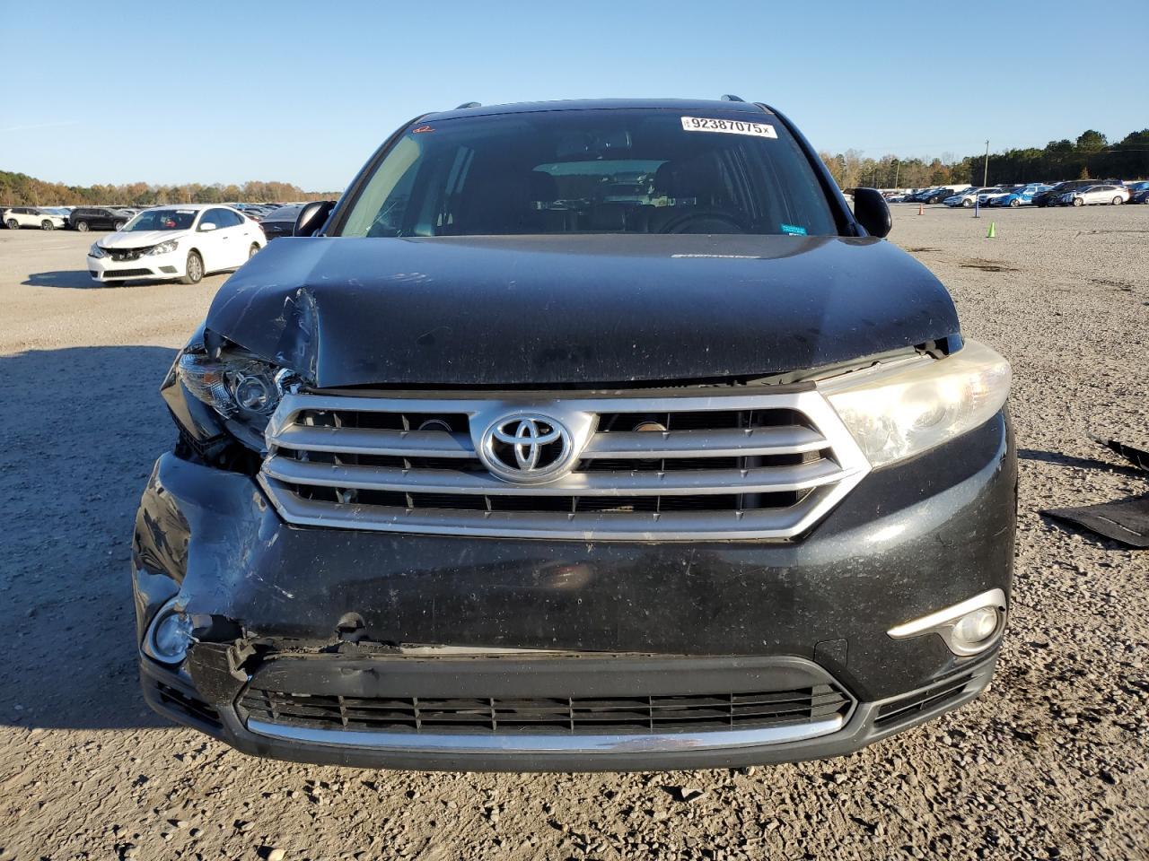 2013 TOYOTA HIGHLANDER