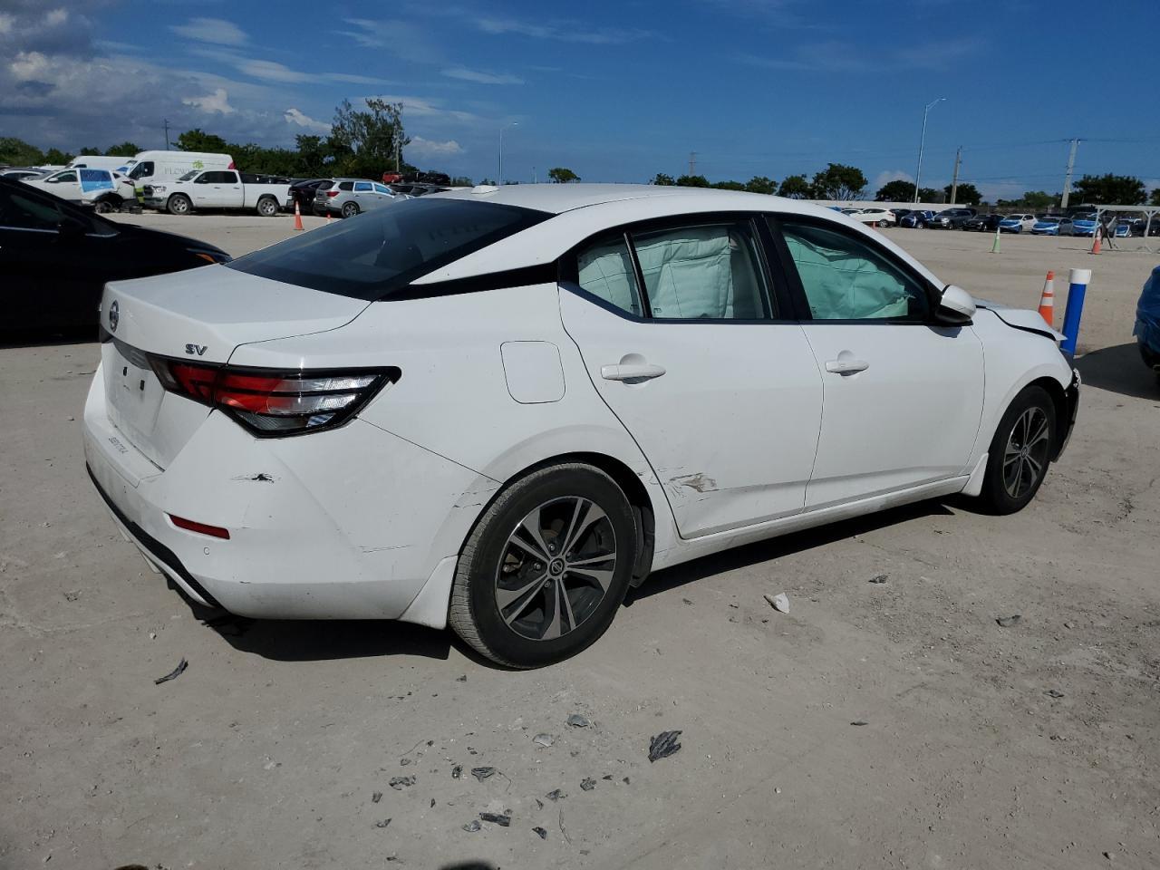 2022 NISSAN SENTRA
