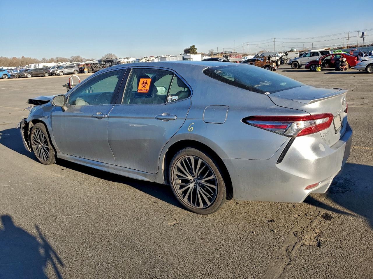 2018 TOYOTA CAMRY