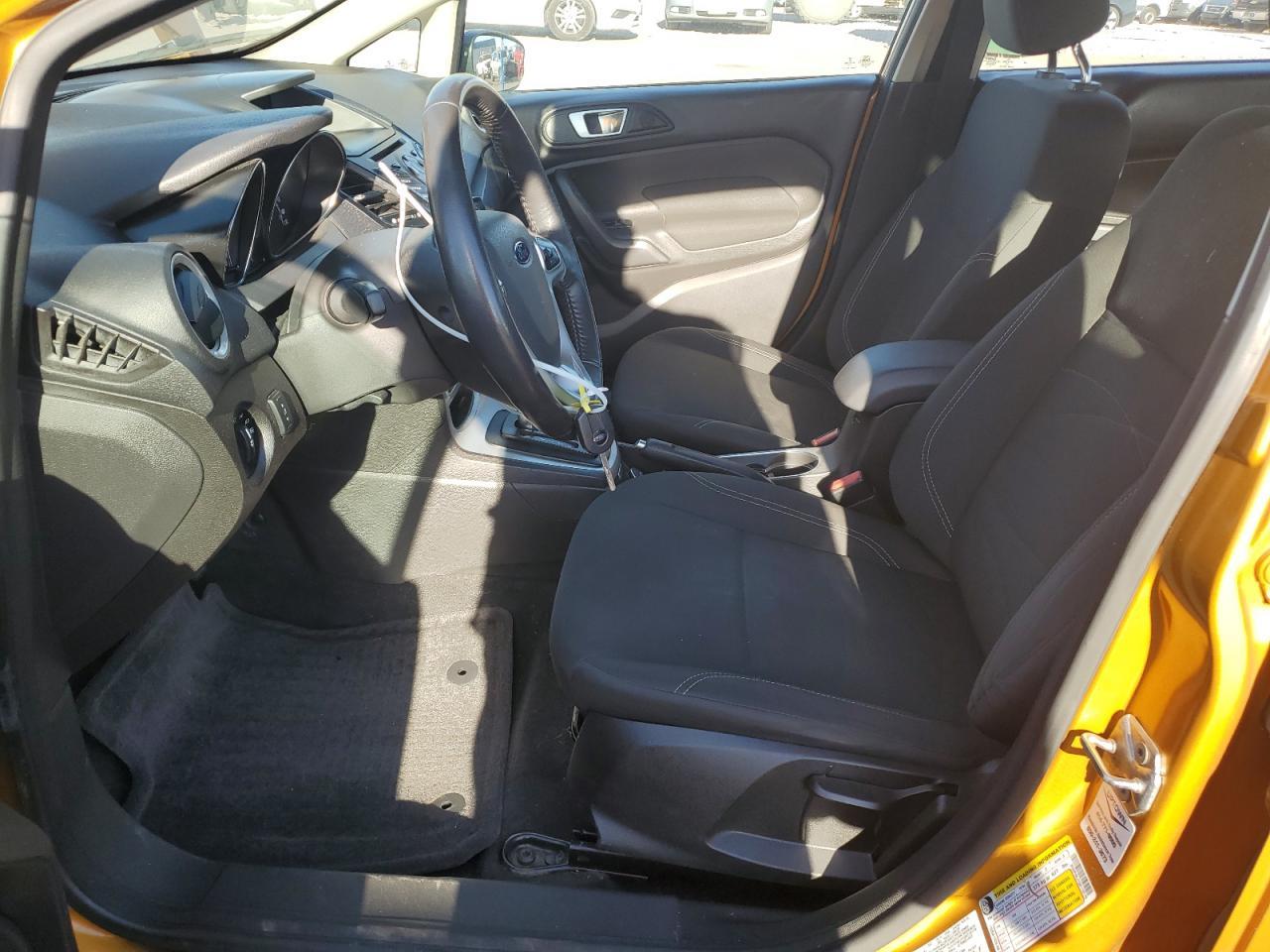 2016 FORD Fiesta