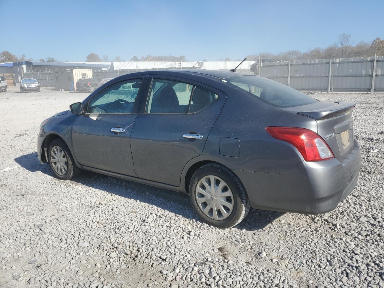 2018 NISSAN VERSA