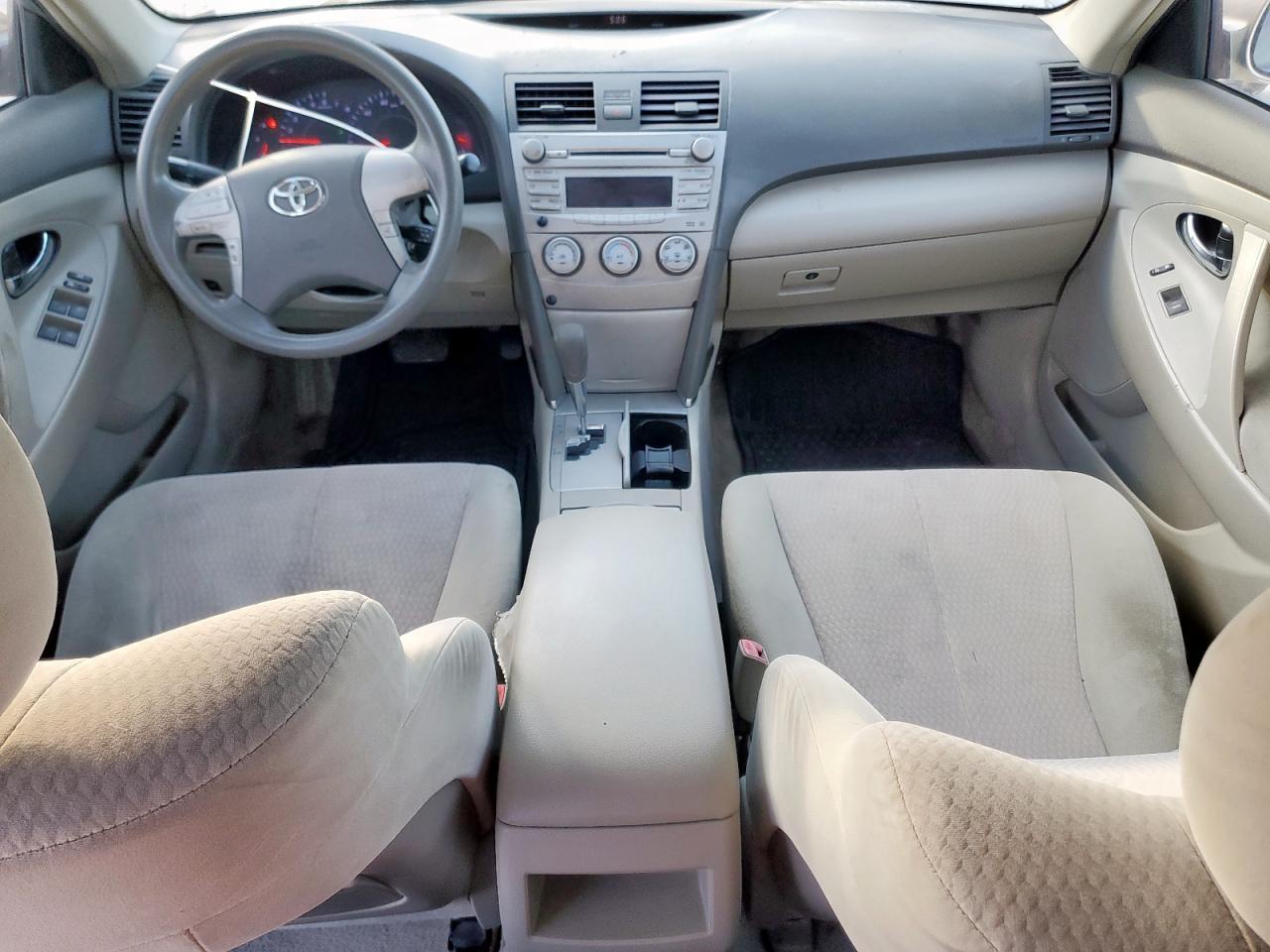 2010 TOYOTA CAMRY