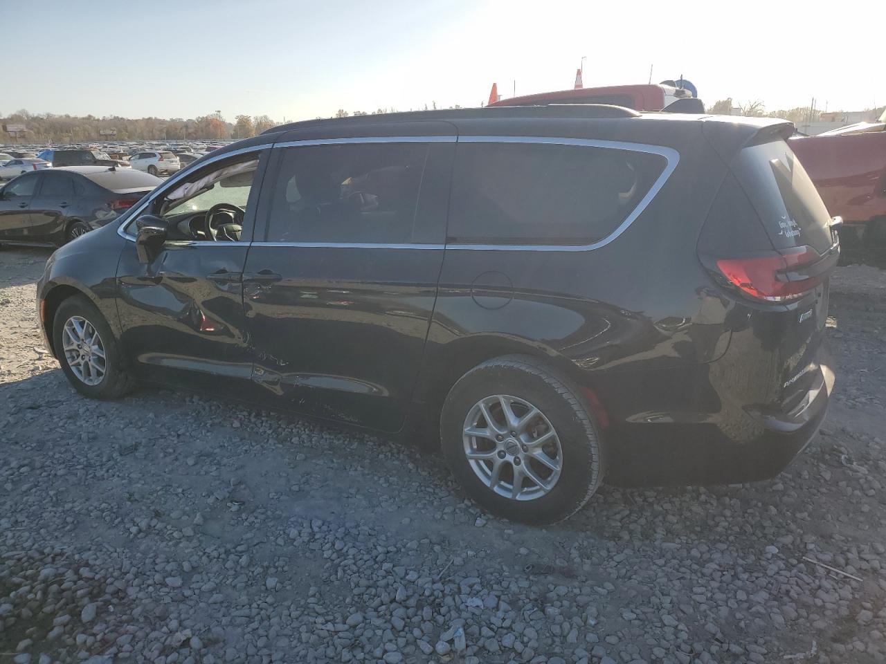2022 CHRYSLER Pacifica