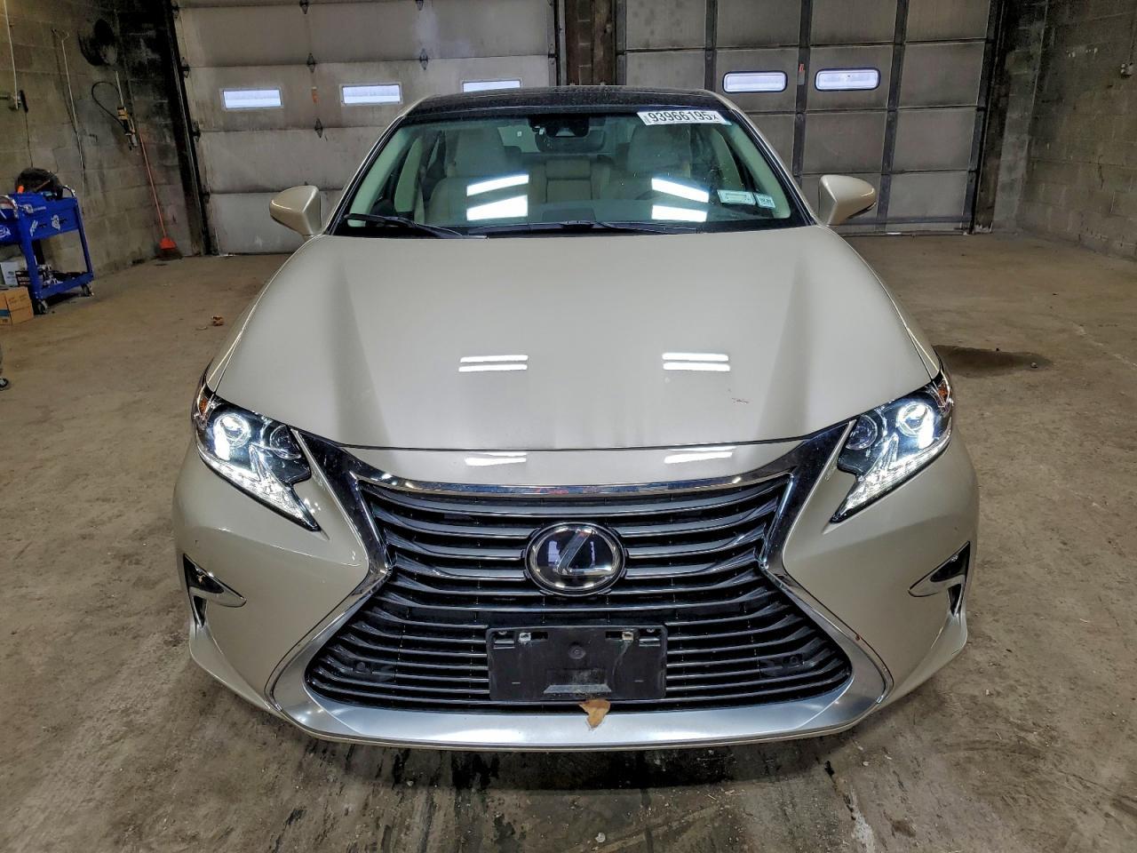 2016 LEXUS ES 350