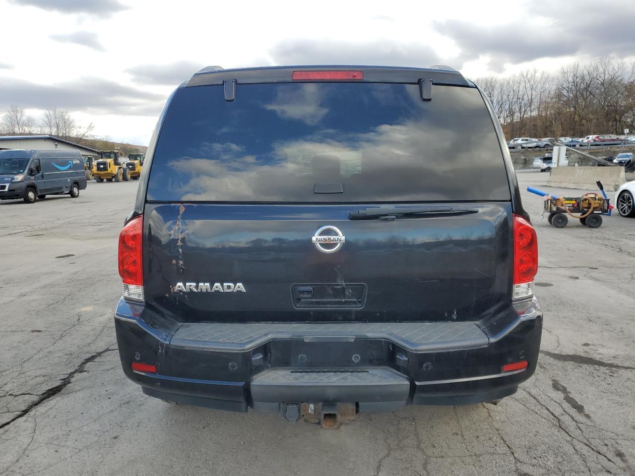 2012 NISSAN Armada