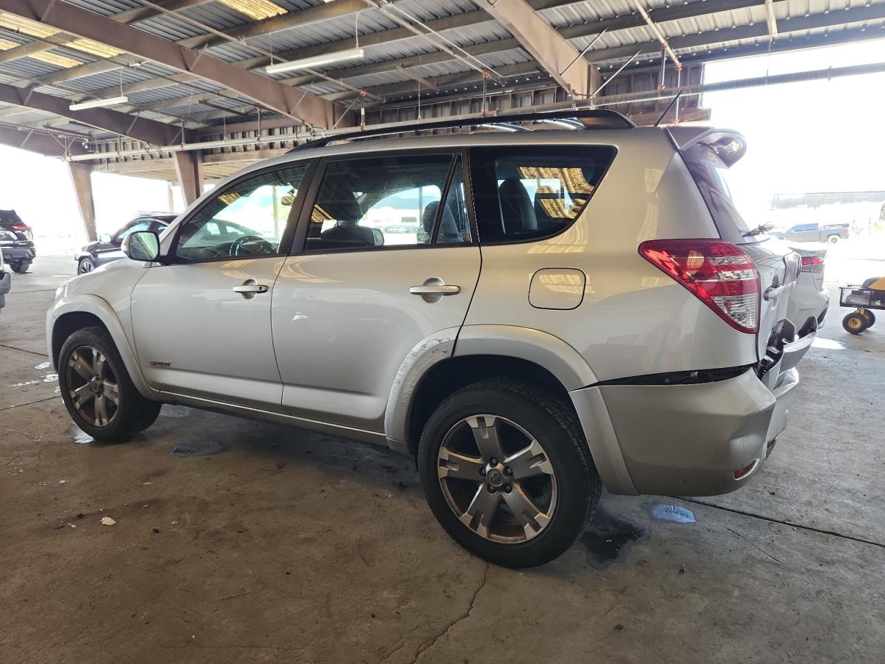 2012 TOYOTA RAV4