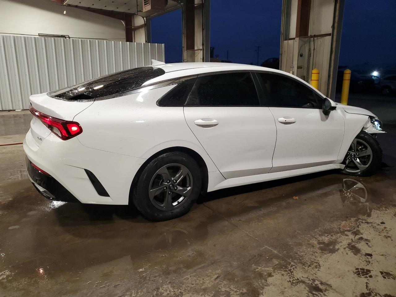 2021 KIA K5