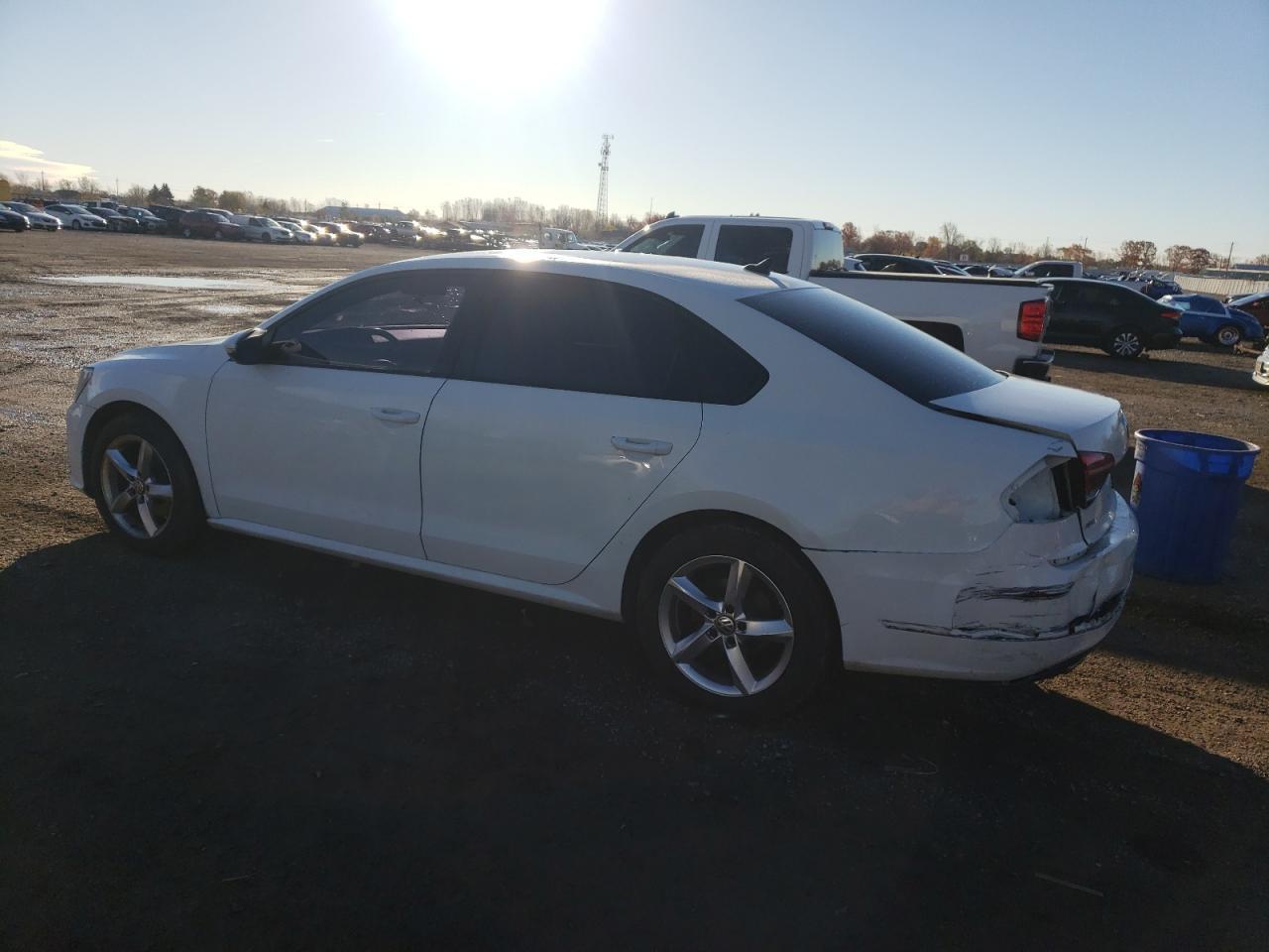 2018 VOLKSWAGEN Passat