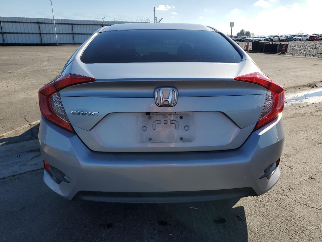 2018 HONDA CIVIC