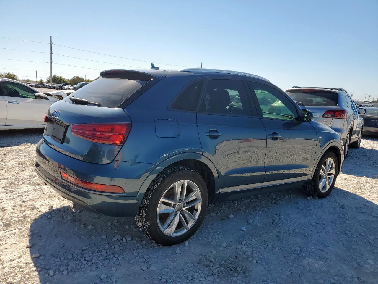 2018 AUDI Q3