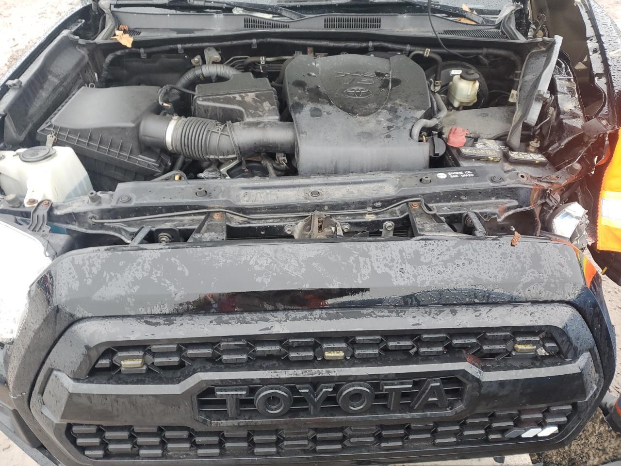2016 TOYOTA TACOMA