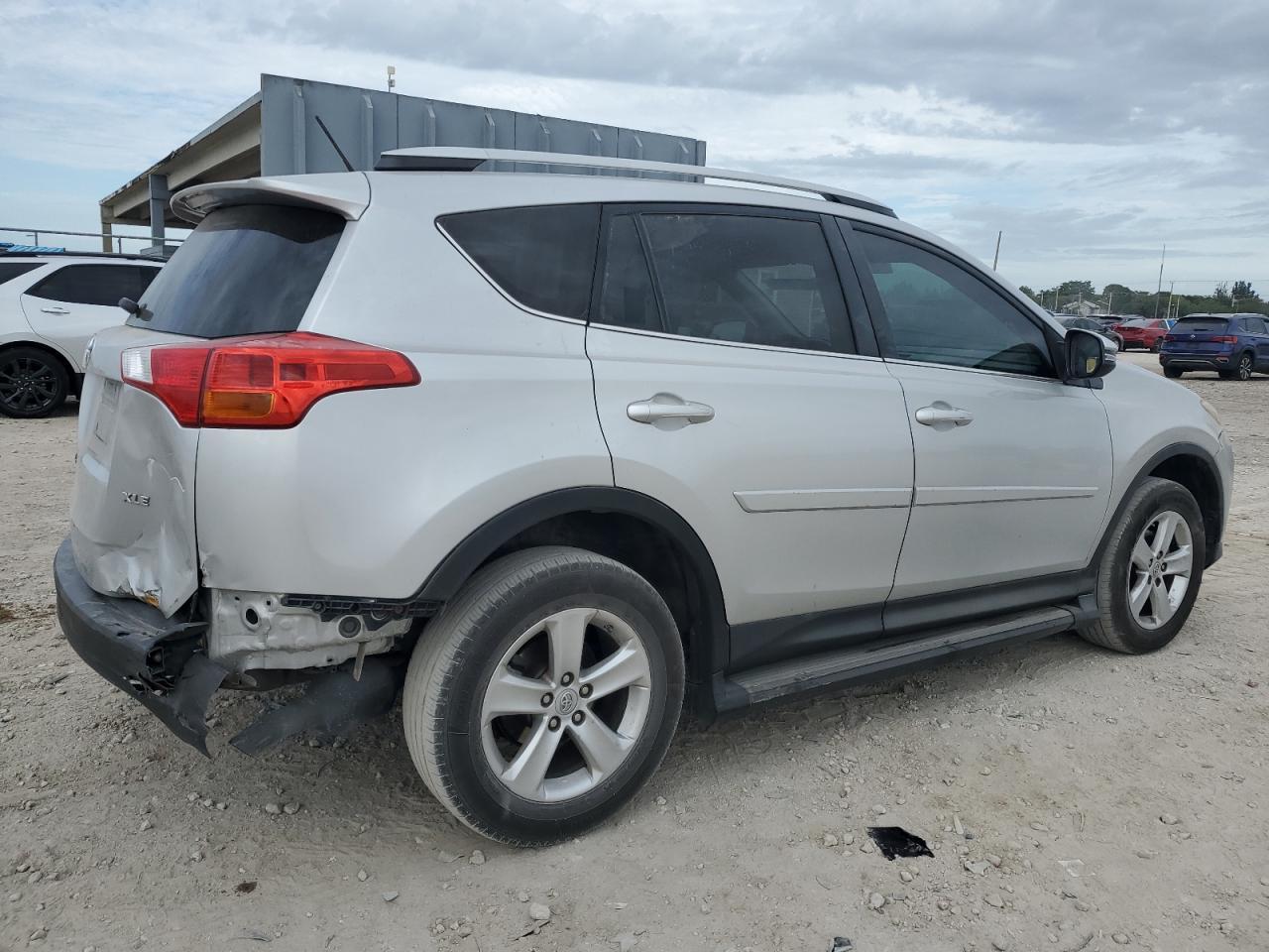 2013 TOYOTA RAV4