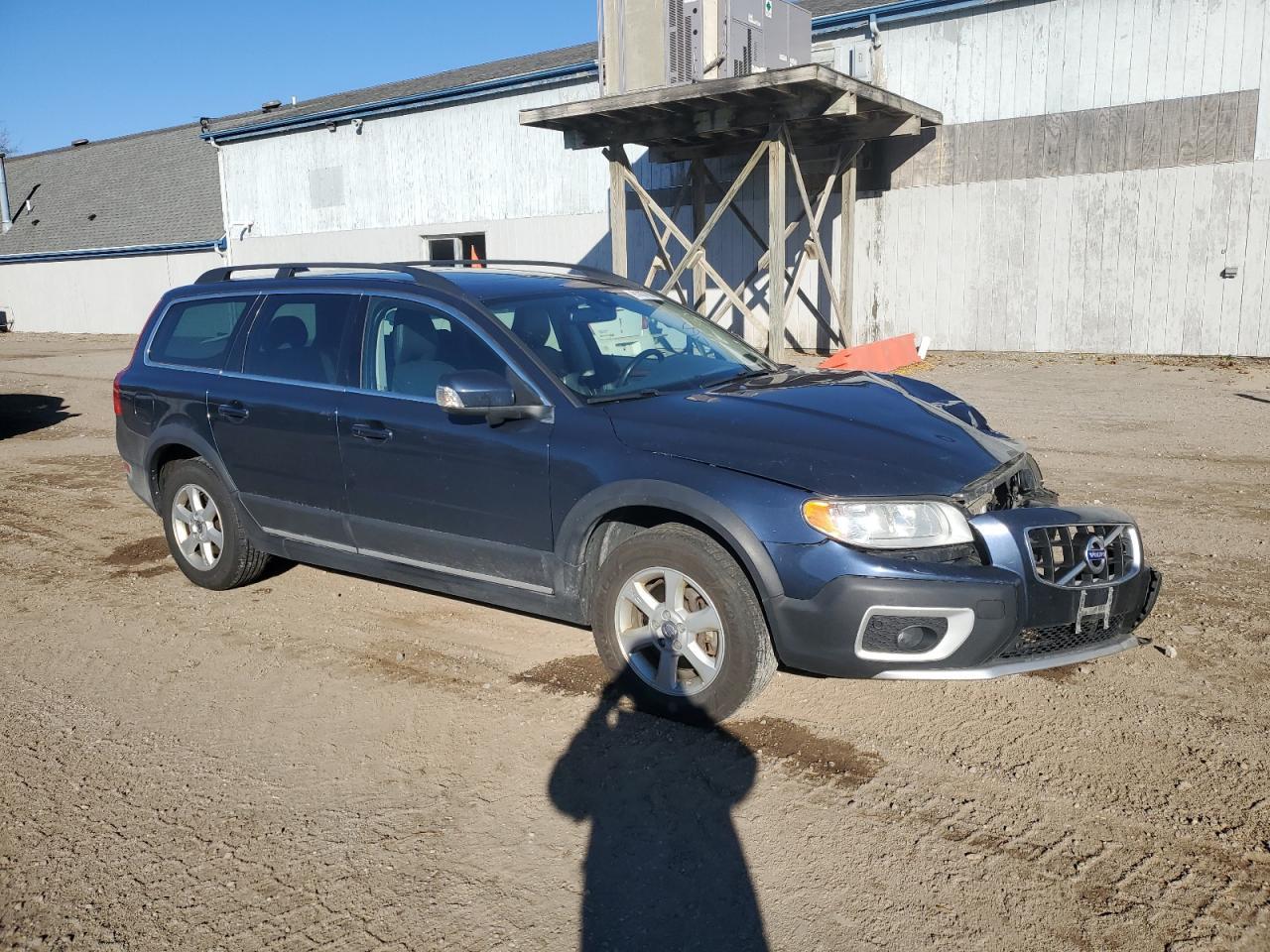 2010 VOLVO XC70