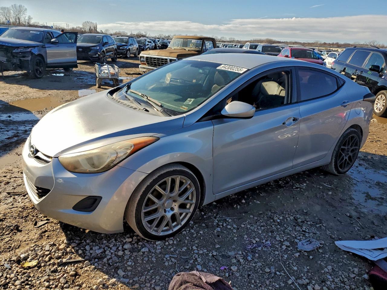 2011 HYUNDAI ELANTRA