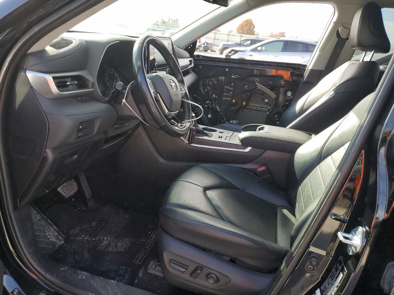 2021 TOYOTA HIGHLANDER