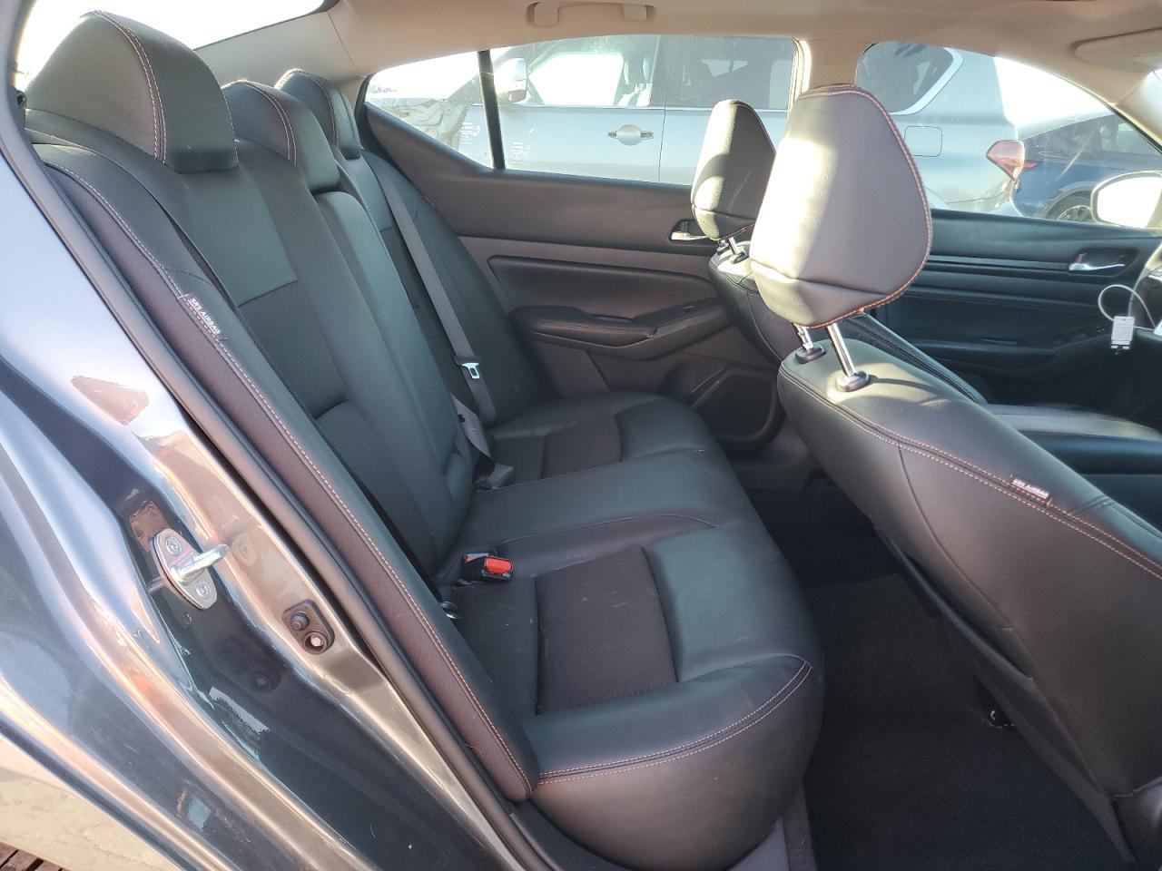 2021 NISSAN ALTIMA