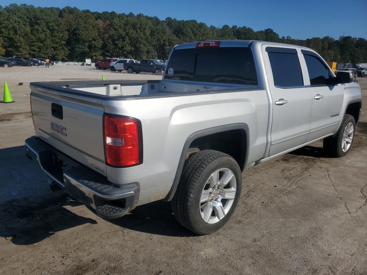 2016 GMC Sierra