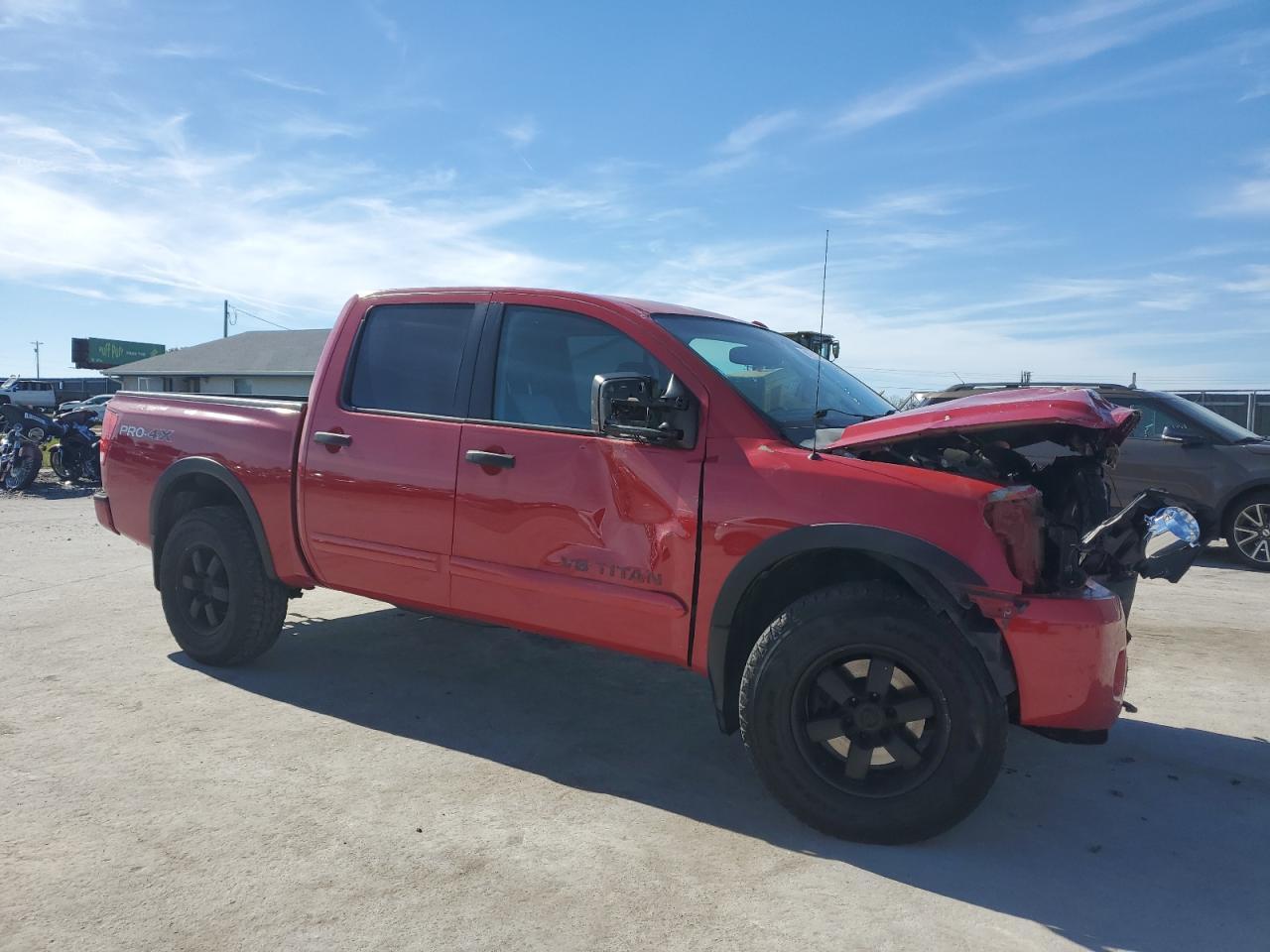 2011 NISSAN Titan