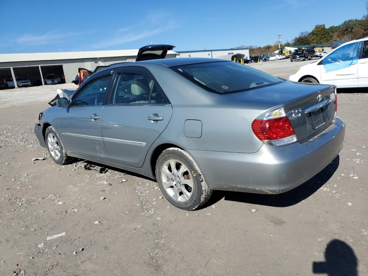 2005 TOYOTA CAMRY