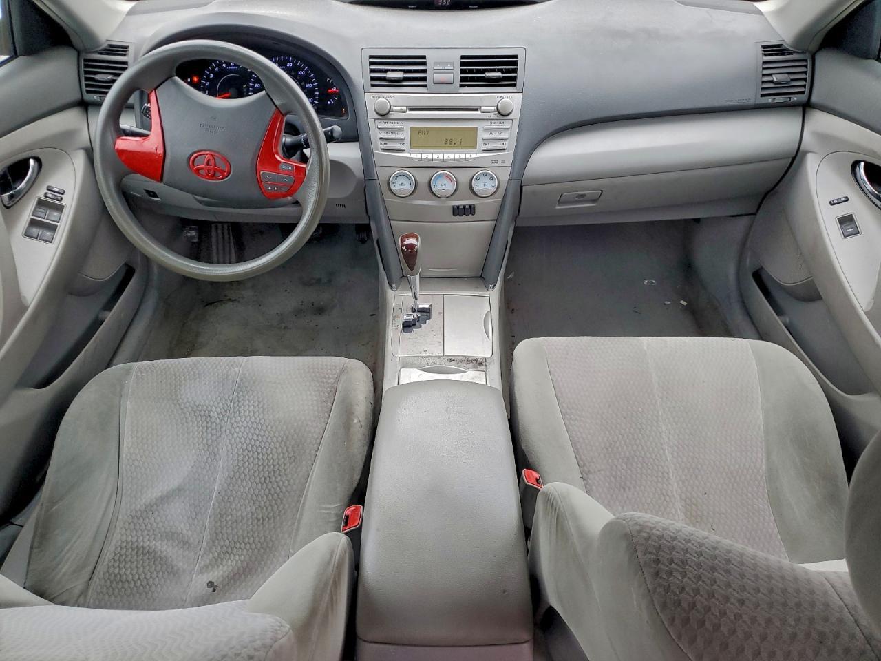 2010 TOYOTA CAMRY
