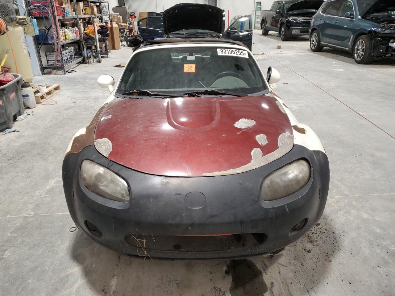 2006 MAZDA MX-5 Miata