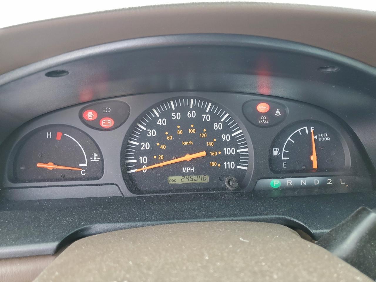 2002 TOYOTA TUNDRA