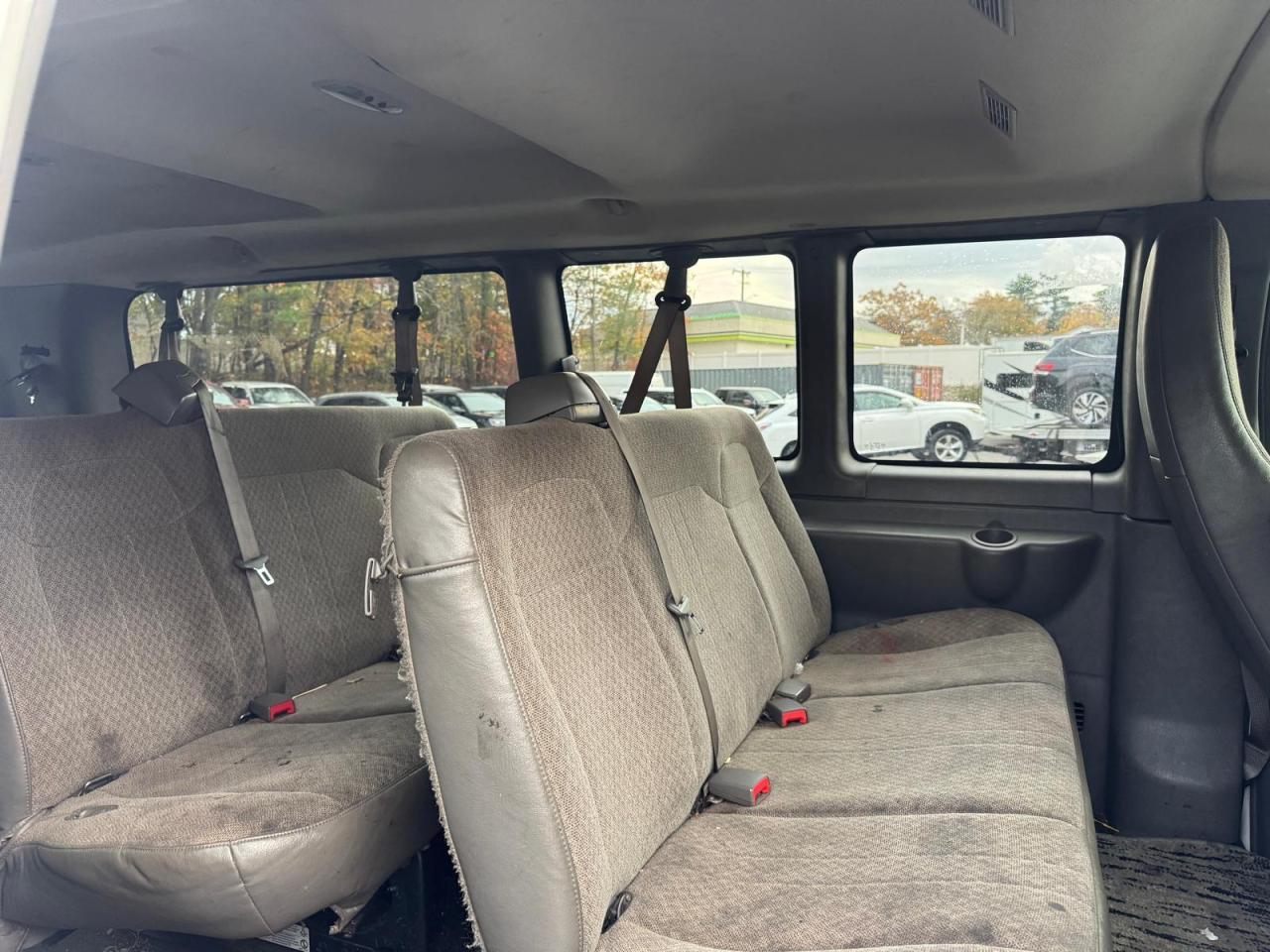 2014 CHEVROLET Express 3500