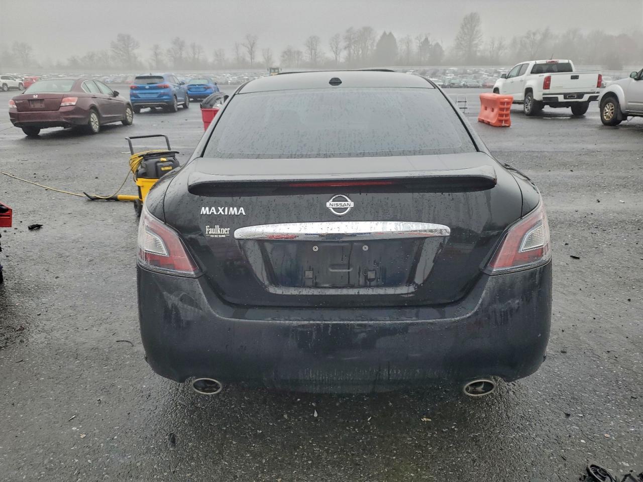 2014 NISSAN Maxima