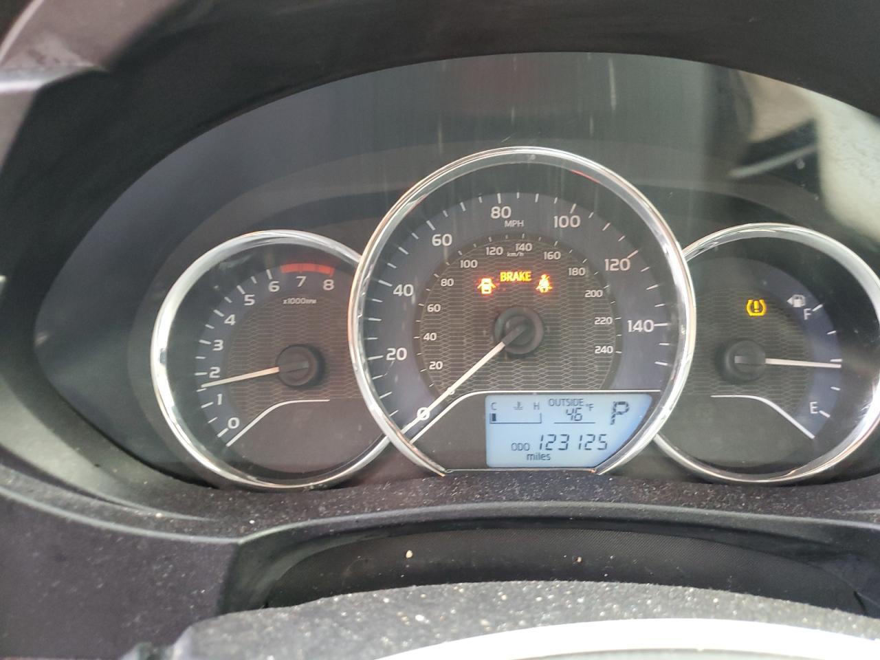 2015 TOYOTA COROLLA