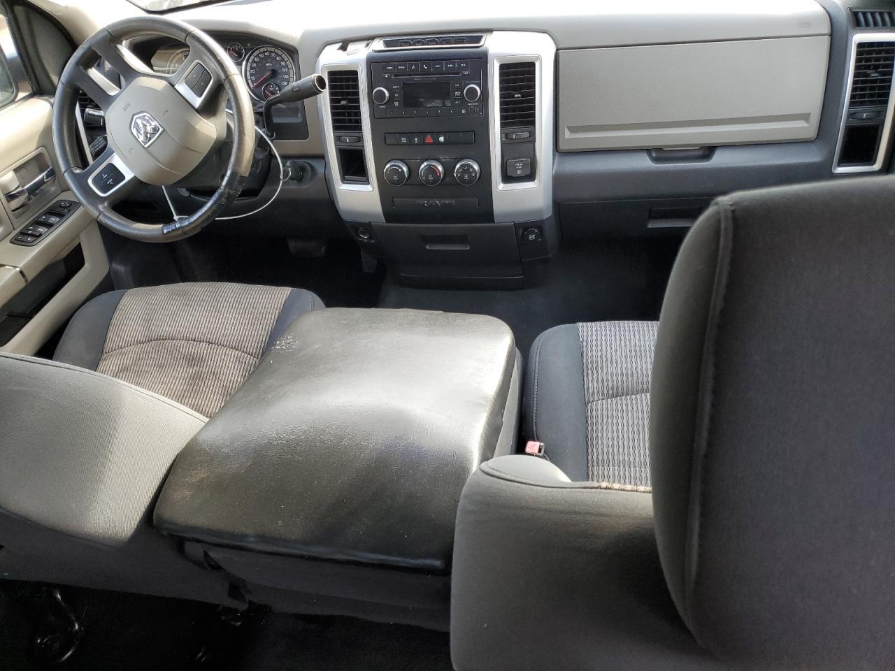 2011 DODGE RAM 1500