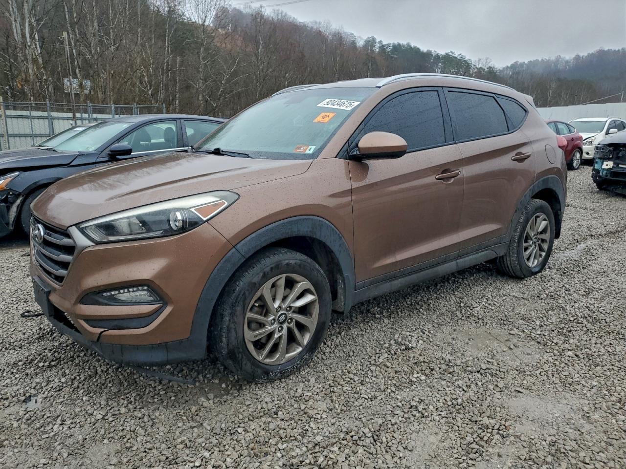 2016 HYUNDAI TUCSON
