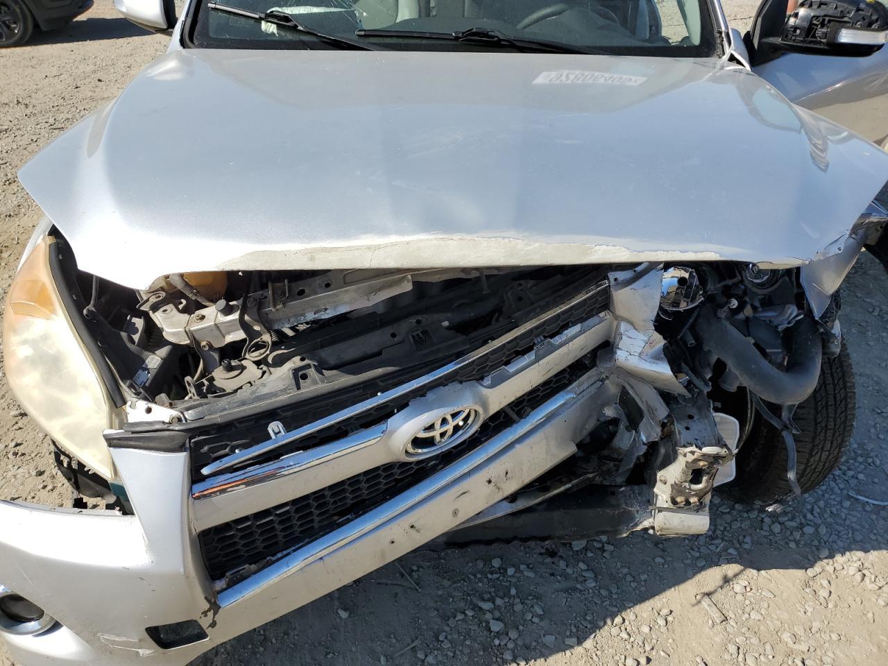 2012 TOYOTA RAV4
