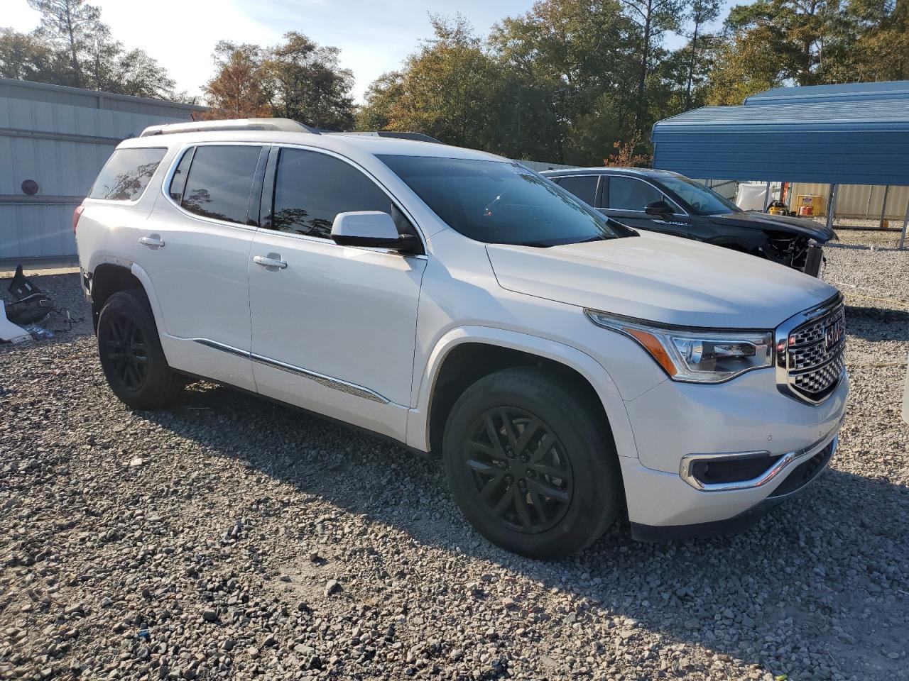 2017 GMC ACADIA