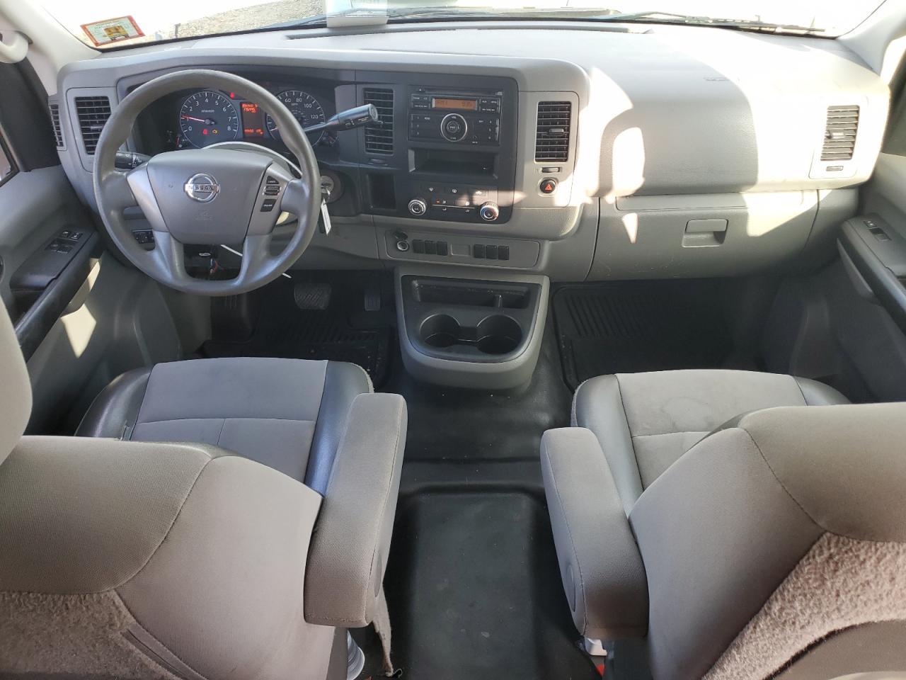 2014 NISSAN NV3500