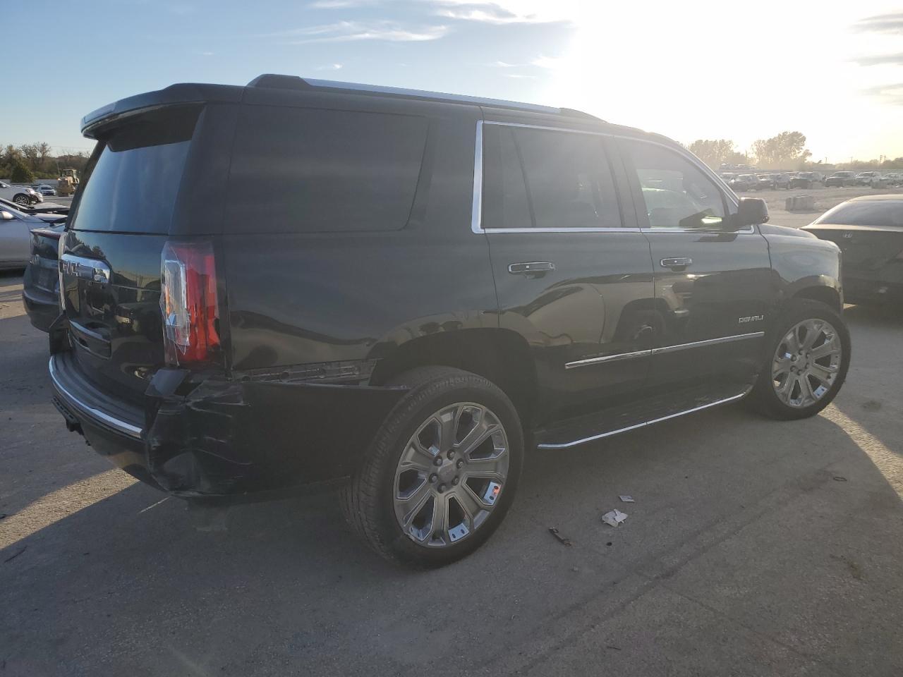 2017 GMC Yukon