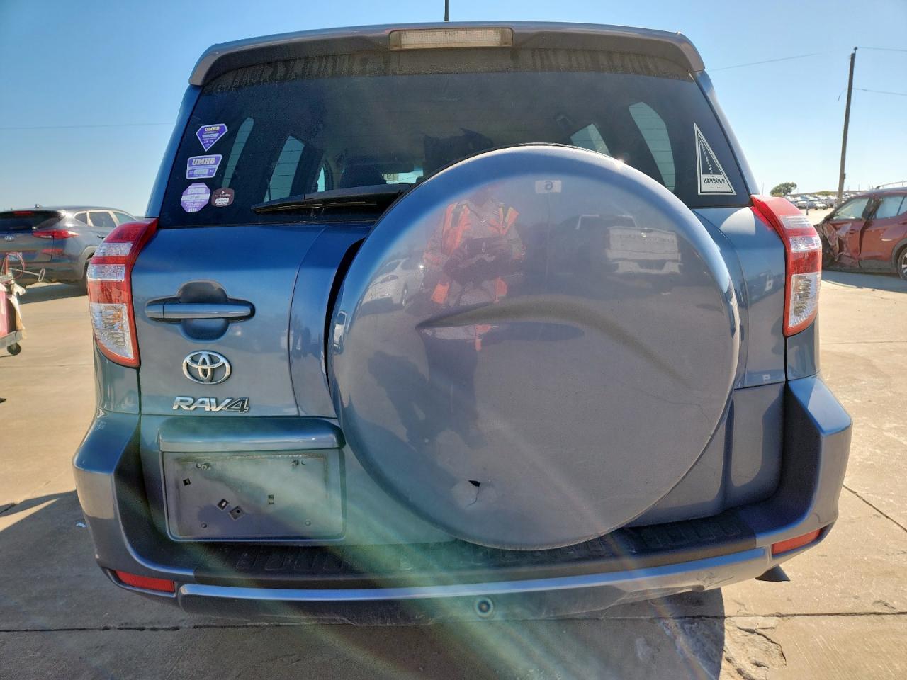 2012 TOYOTA RAV4