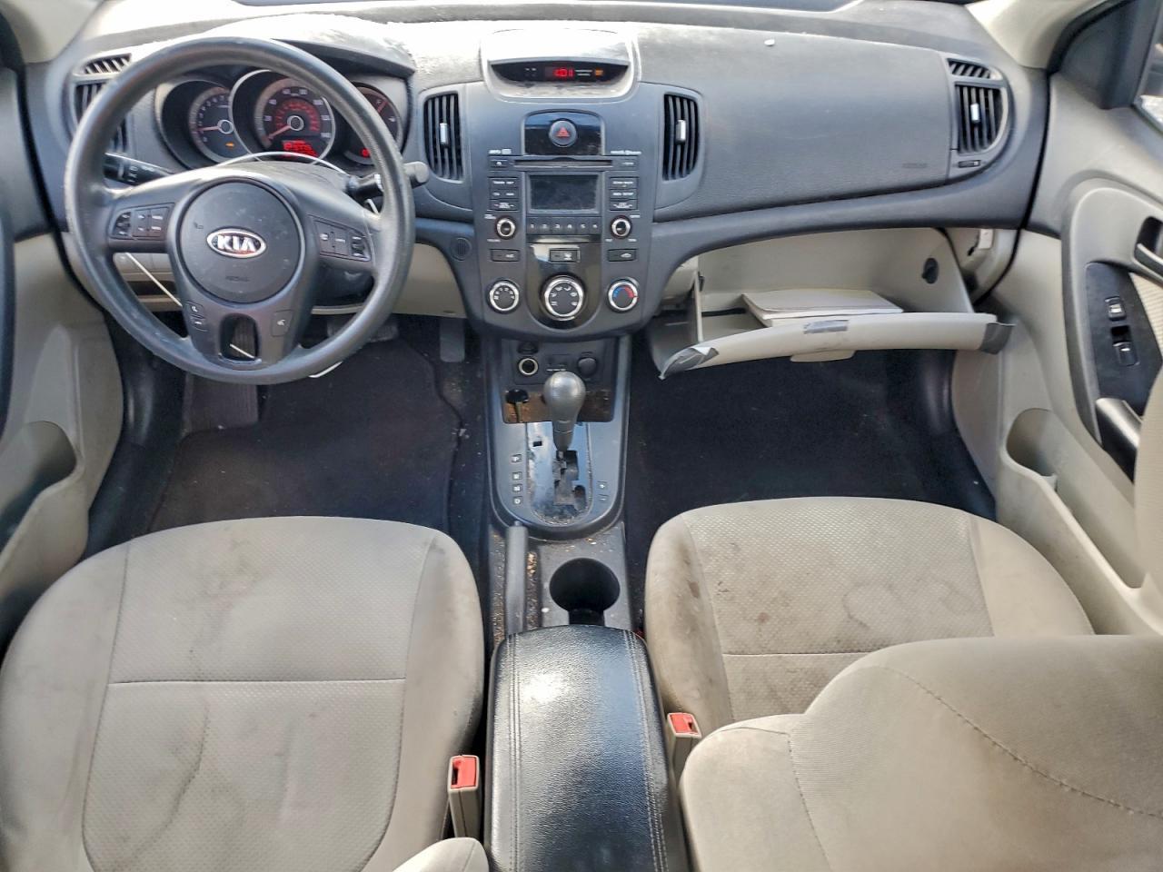 2010 KIA FORTE