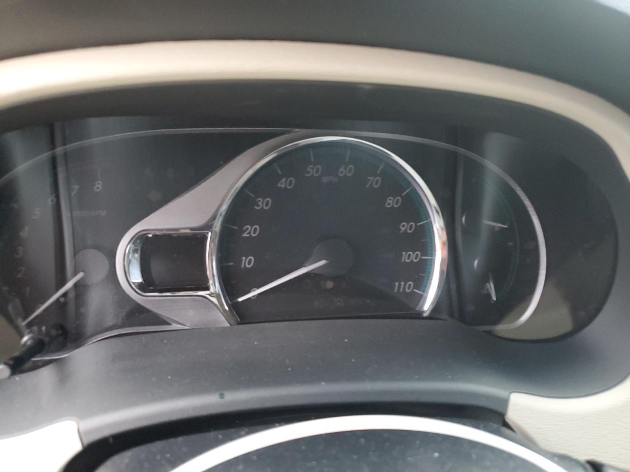 2012 TOYOTA SIENNA