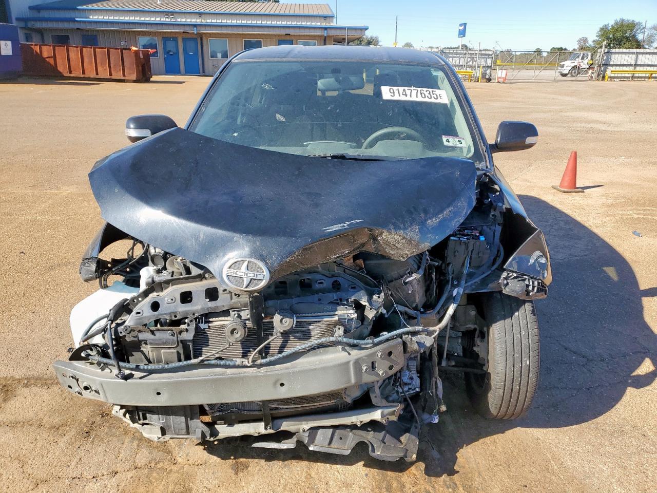 2013 TOYOTA SCION