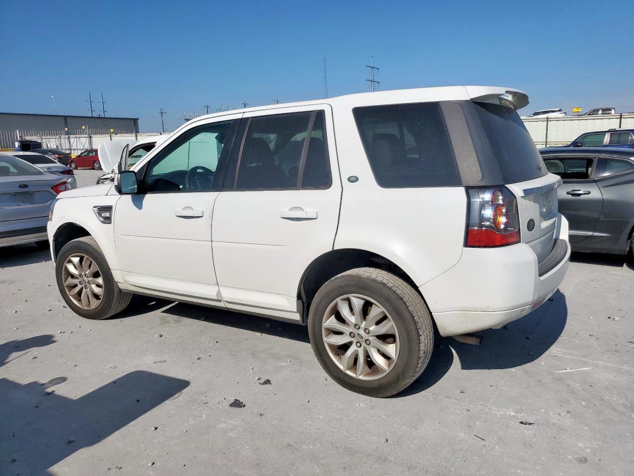 2013 LAND ROVER LR2