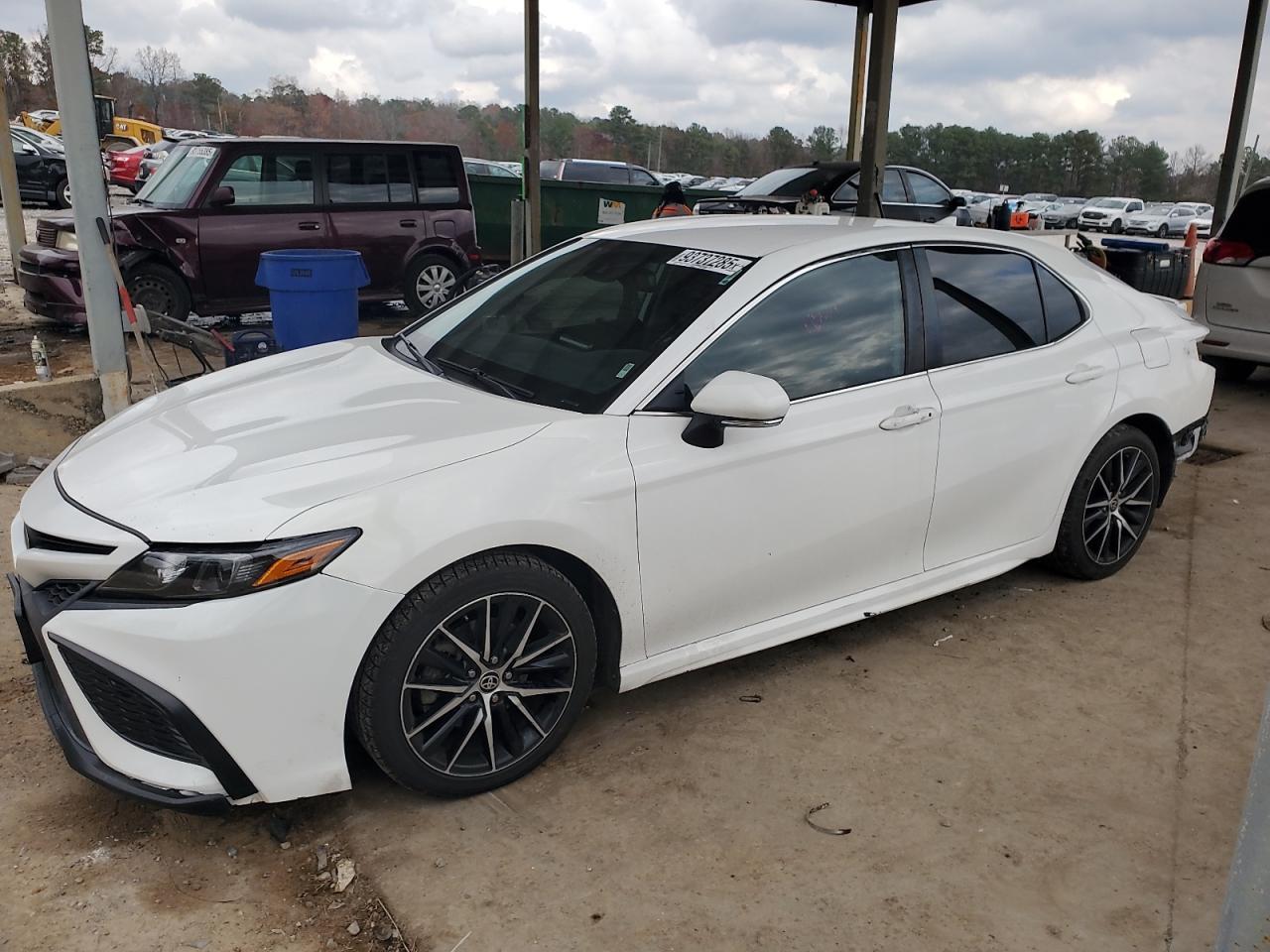 2021 TOYOTA CAMRY