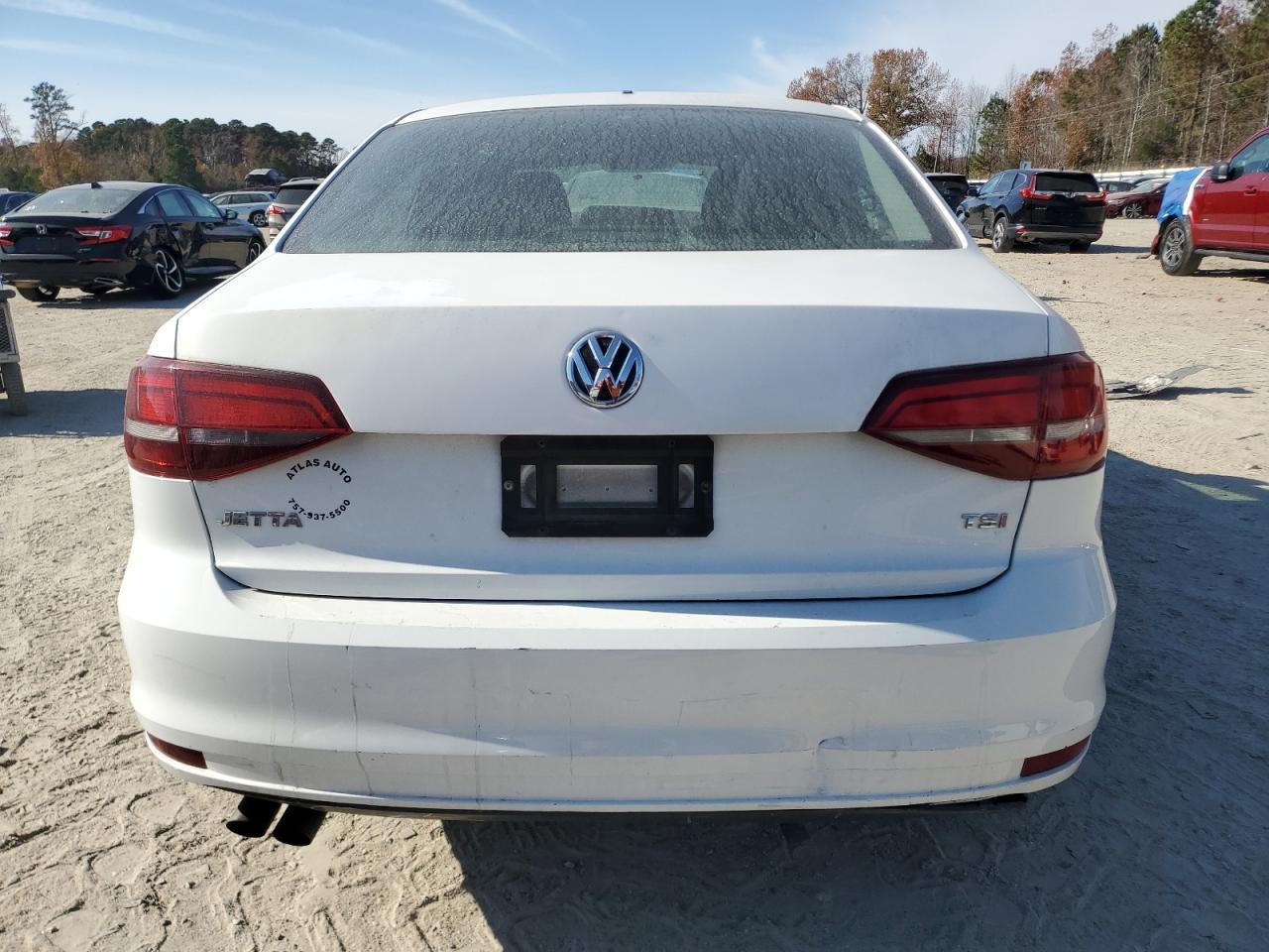 2016 VOLKSWAGEN JETTA