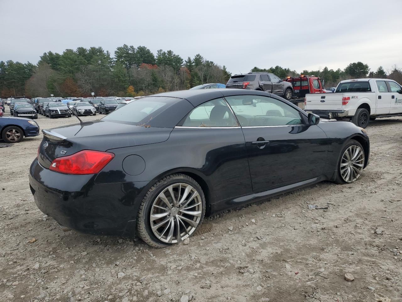 2012 INFINITI G37