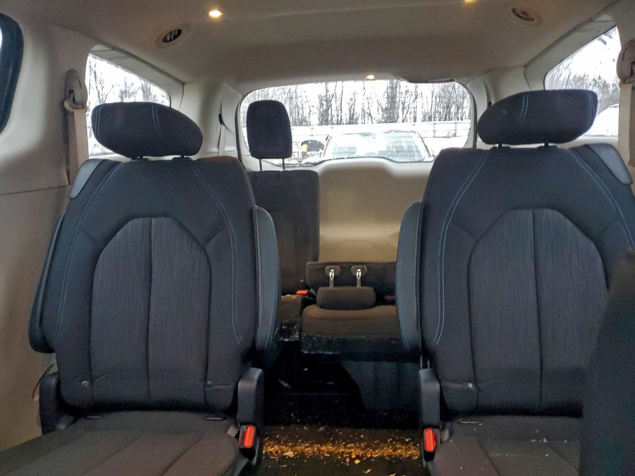 2021 CHRYSLER Pacifica